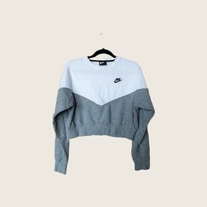 cropped nike multicolored crewneck